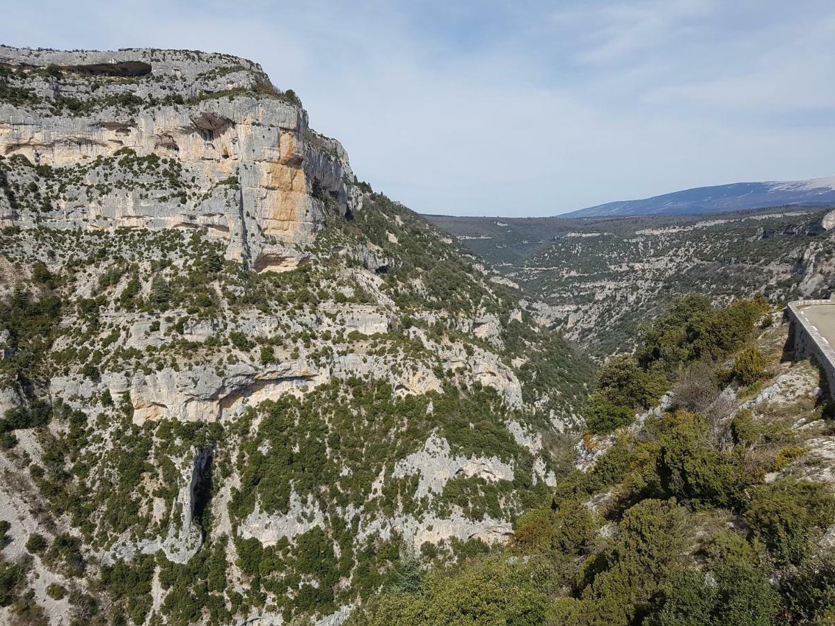 Chambre Pour Cyclistes Au Mt Ventoux Le Barroux Ngoại thất bức ảnh